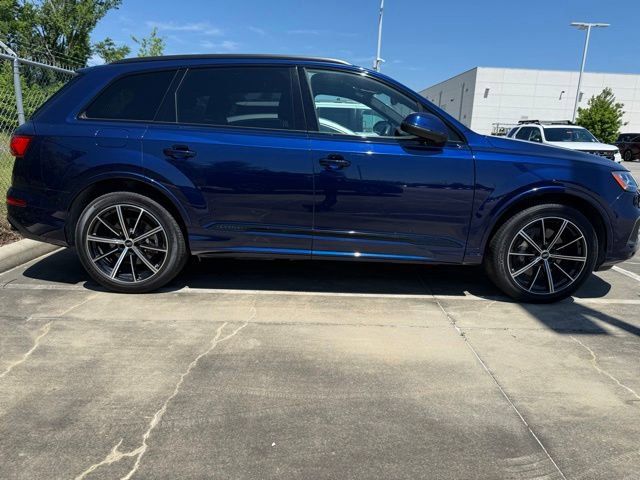 2021 Audi Q7 Premium Plus