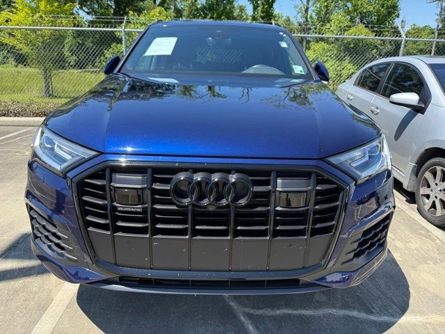 2021 Audi Q7 Premium Plus