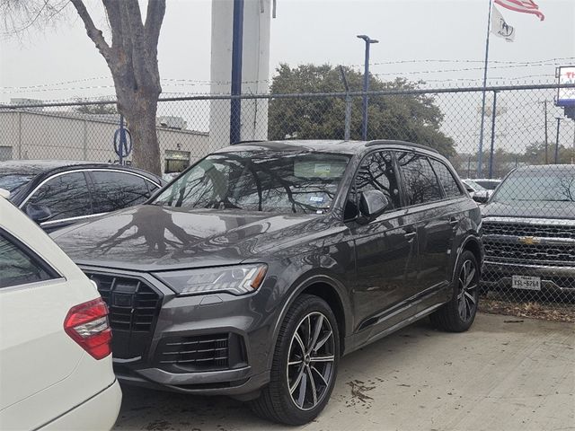 2021 Audi Q7 Premium Plus