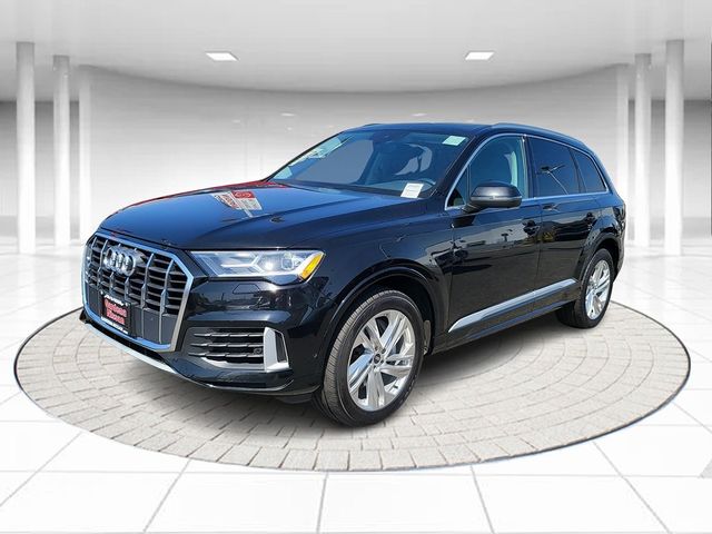 2021 Audi Q7 Premium Plus