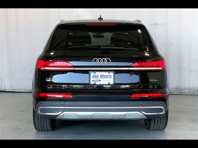 2021 Audi Q7 Premium Plus