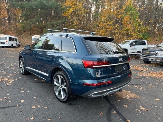 2021 Audi Q7 Premium Plus