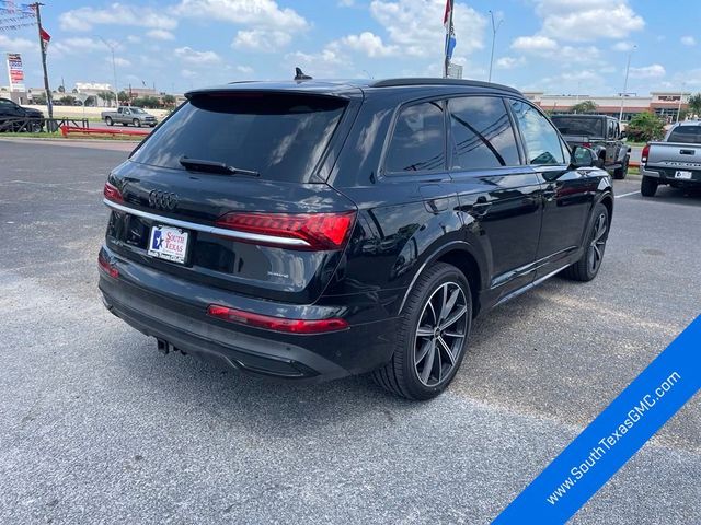 2021 Audi Q7 Premium Plus