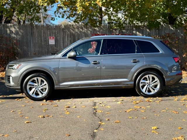 2021 Audi Q7 Premium Plus