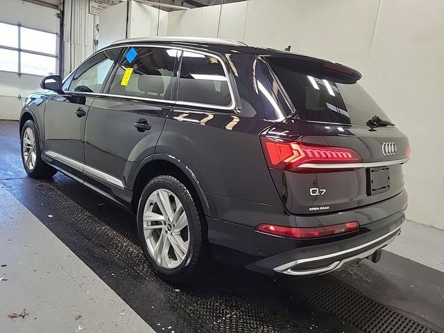 2021 Audi Q7 Premium Plus