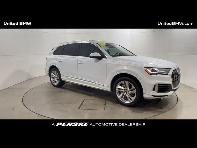 2021 Audi Q7 Premium Plus