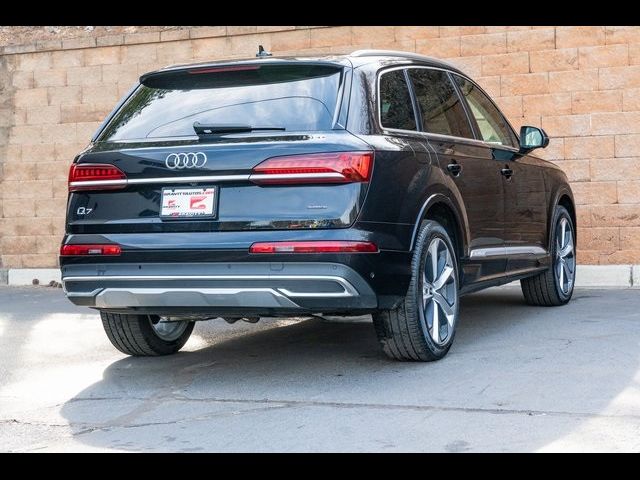 2021 Audi Q7 Premium Plus