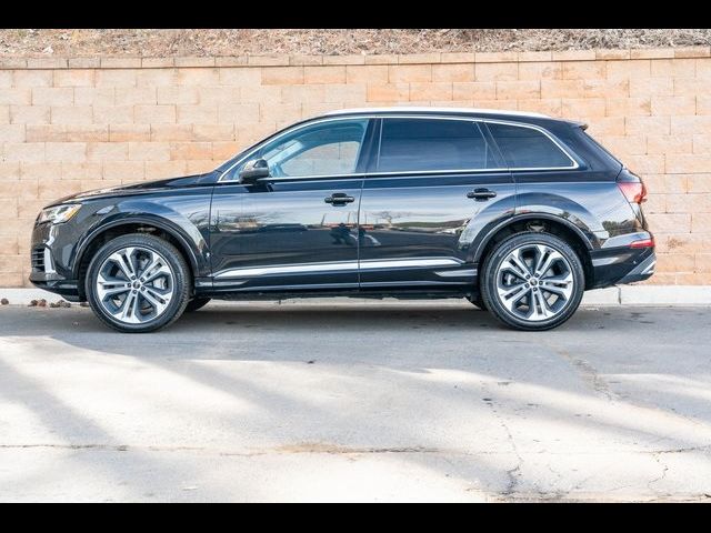 2021 Audi Q7 Premium Plus