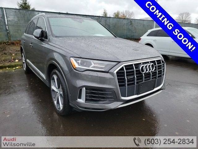 2021 Audi Q7 Premium Plus