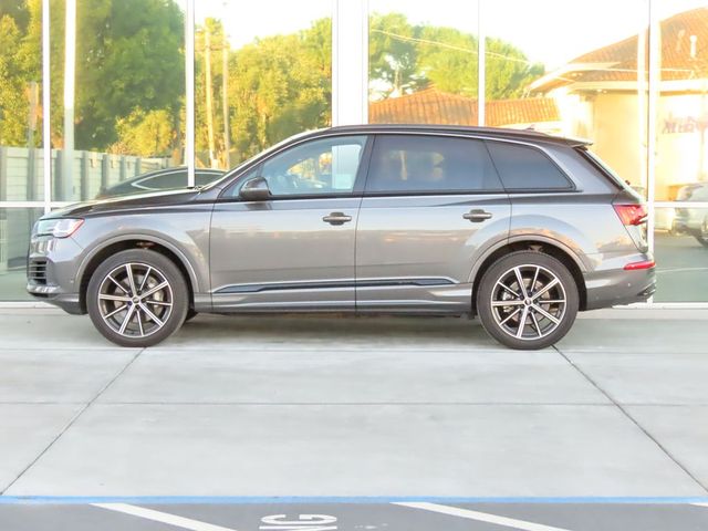 2021 Audi Q7 Premium Plus