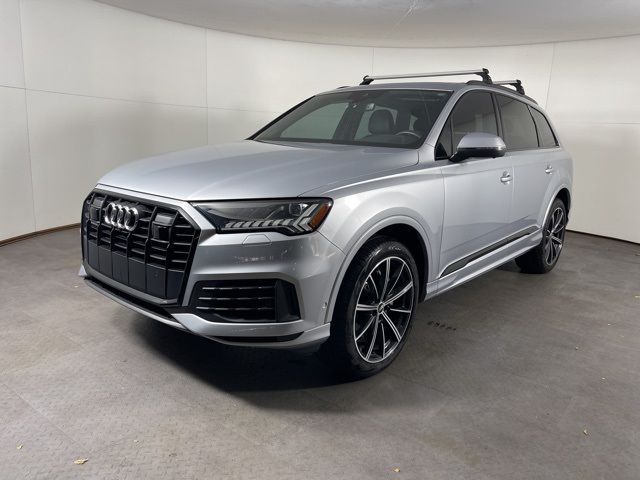 2021 Audi Q7 Premium Plus