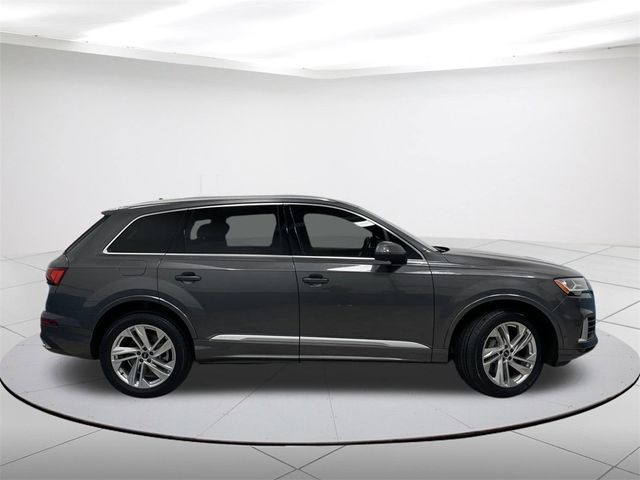 2021 Audi Q7 Premium Plus