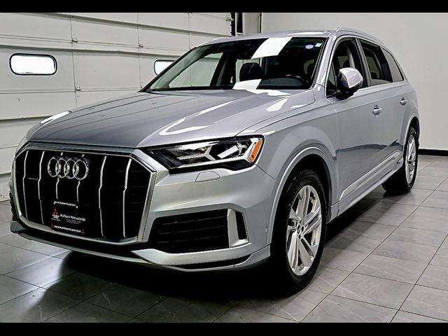 2021 Audi Q7 Premium Plus