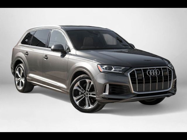 2021 Audi Q7 Premium Plus