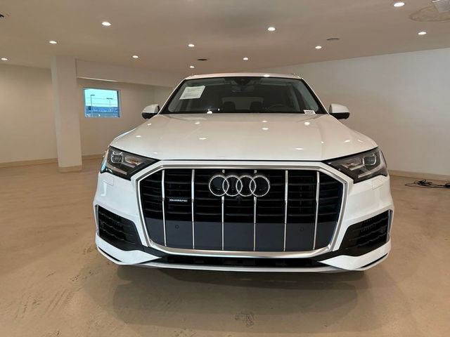 2021 Audi Q7 Premium Plus