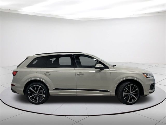 2021 Audi Q7 Premium Plus