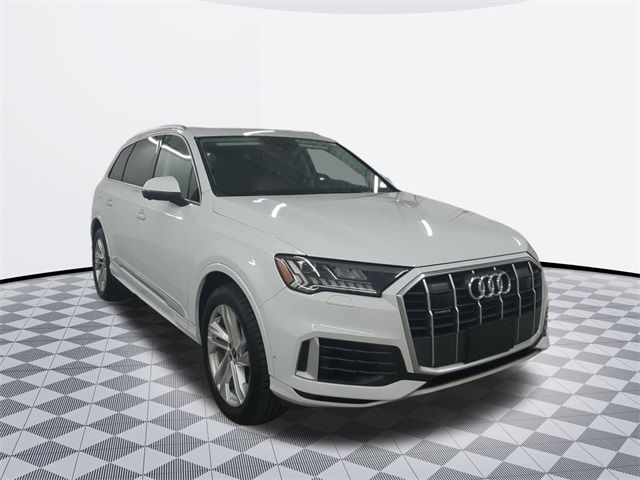 2021 Audi Q7 Premium Plus