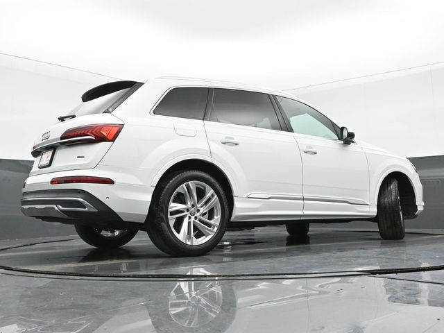 2021 Audi Q7 Premium Plus