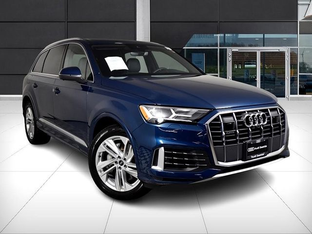 2021 Audi Q7 Premium Plus