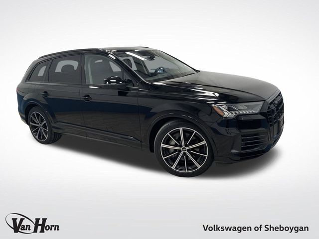 2021 Audi Q7 Premium Plus