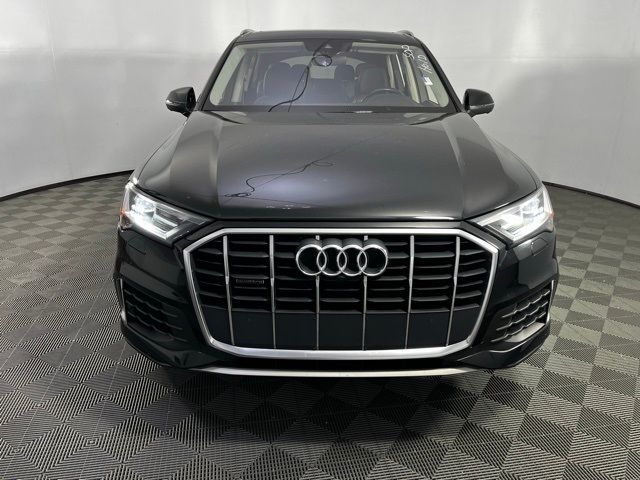 2021 Audi Q7 Premium Plus