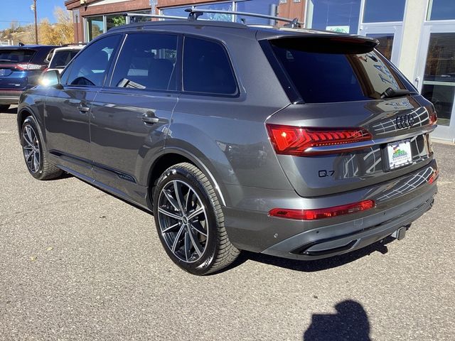 2021 Audi Q7 Premium Plus