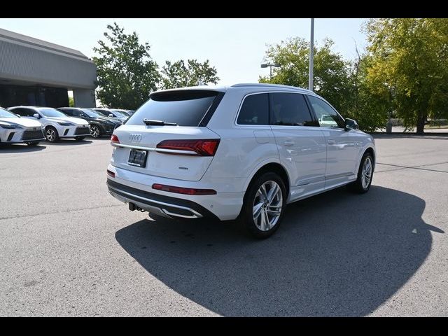 2021 Audi Q7 Premium Plus