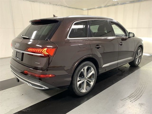 2021 Audi Q7 Premium Plus