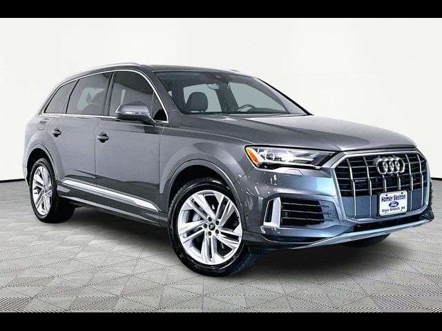 2021 Audi Q7 Premium Plus