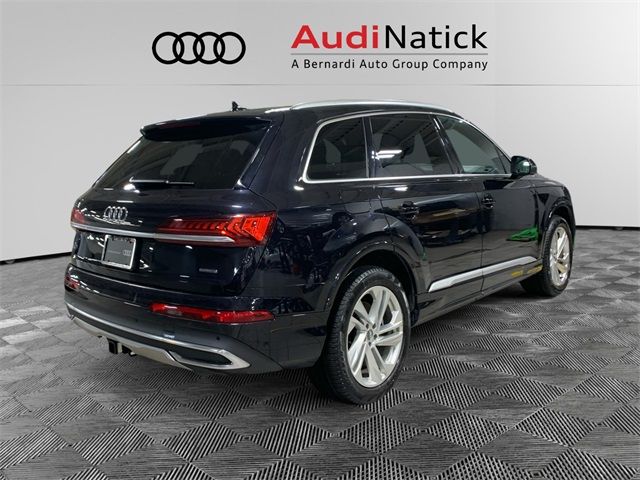 2021 Audi Q7 Premium Plus