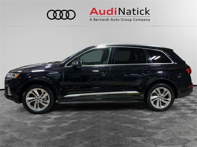 2021 Audi Q7 Premium Plus