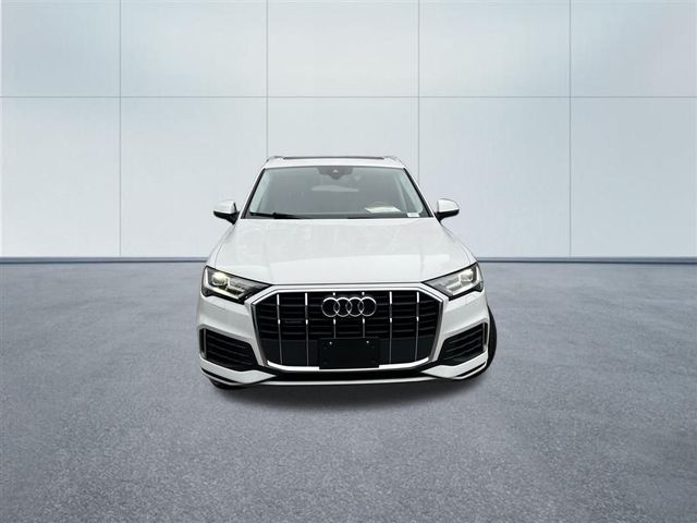 2021 Audi Q7 Premium Plus