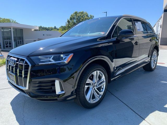 2021 Audi Q7 Premium Plus