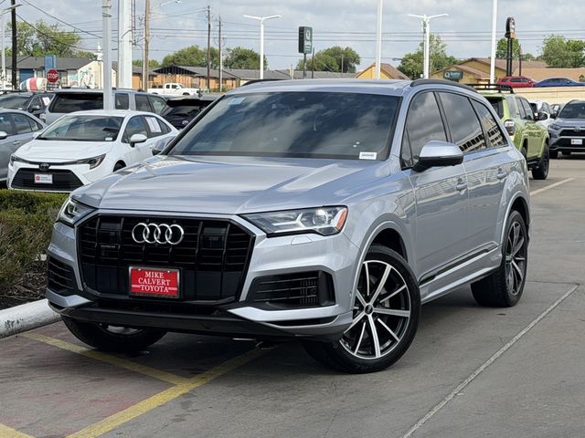 2021 Audi Q7 Premium Plus