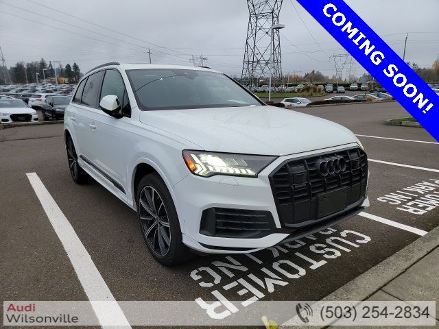 2021 Audi Q7 Premium Plus