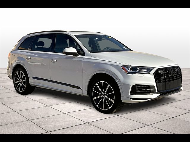 2021 Audi Q7 Premium Plus