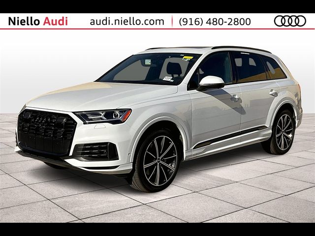 2021 Audi Q7 Premium Plus