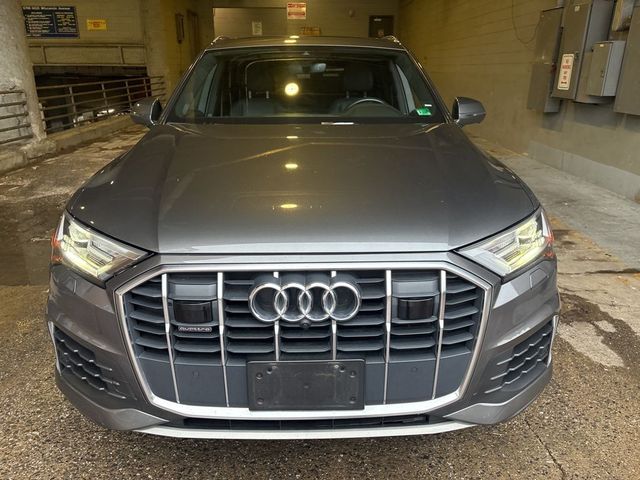 2021 Audi Q7 Premium Plus