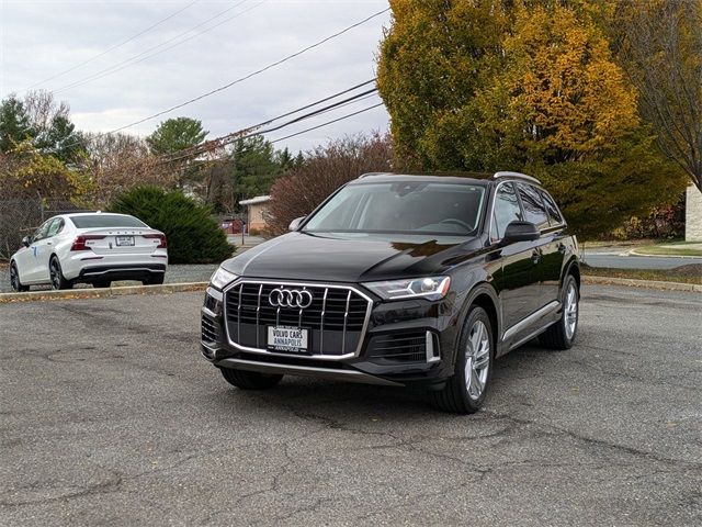 2021 Audi Q7 Premium Plus