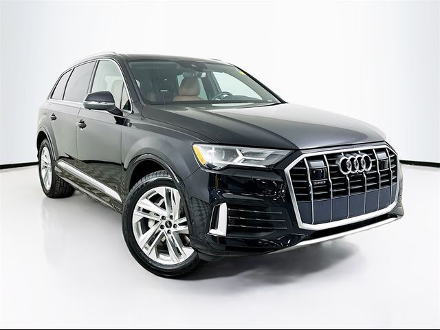 2021 Audi Q7 Premium Plus