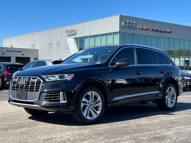 2021 Audi Q7 Premium Plus