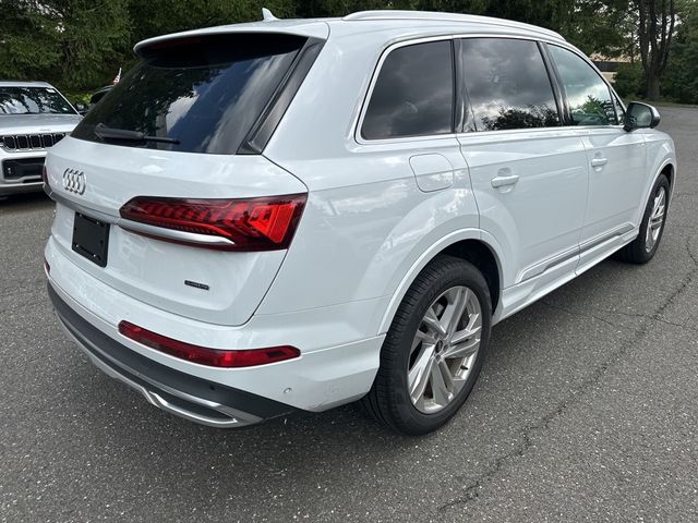 2021 Audi Q7 Premium Plus