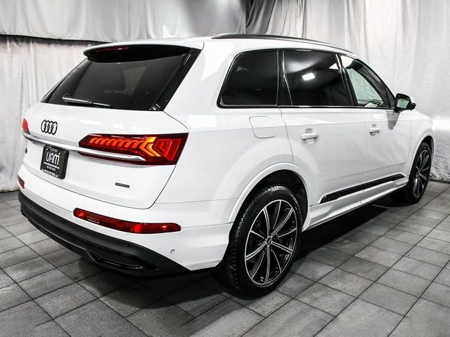 2021 Audi Q7 Premium Plus