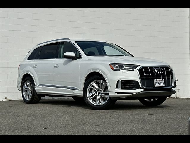 2021 Audi Q7 Premium Plus