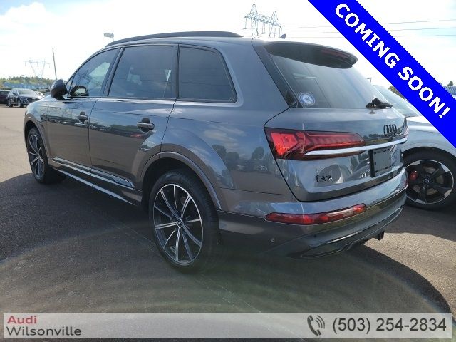 2021 Audi Q7 Premium Plus