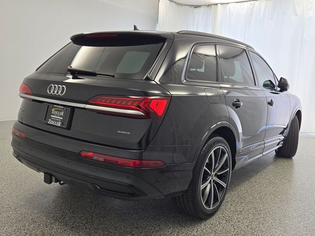 2021 Audi Q7 Premium Plus