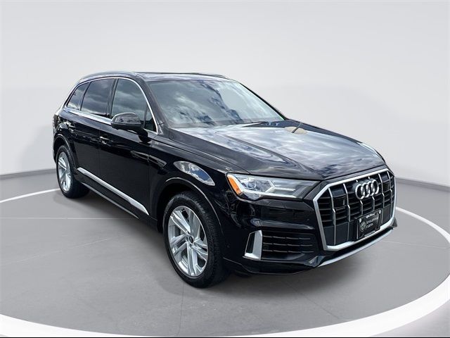 2021 Audi Q7 Premium Plus