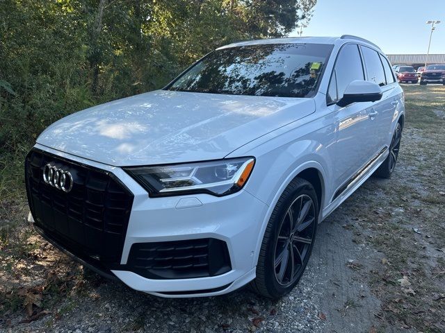 2021 Audi Q7 Premium Plus