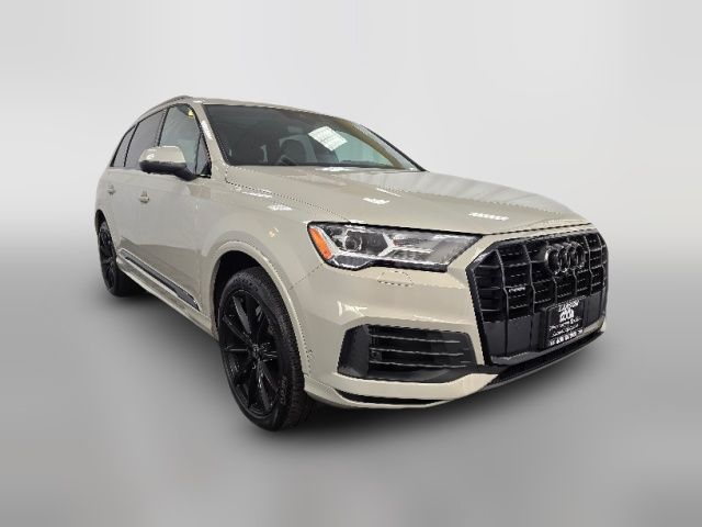 2021 Audi Q7 Premium Plus