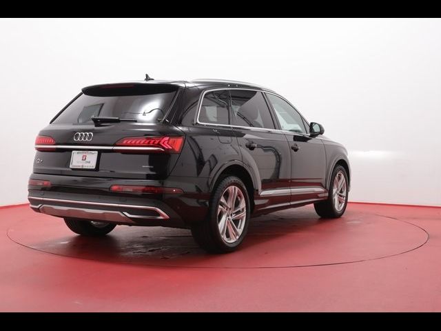 2021 Audi Q7 Premium Plus